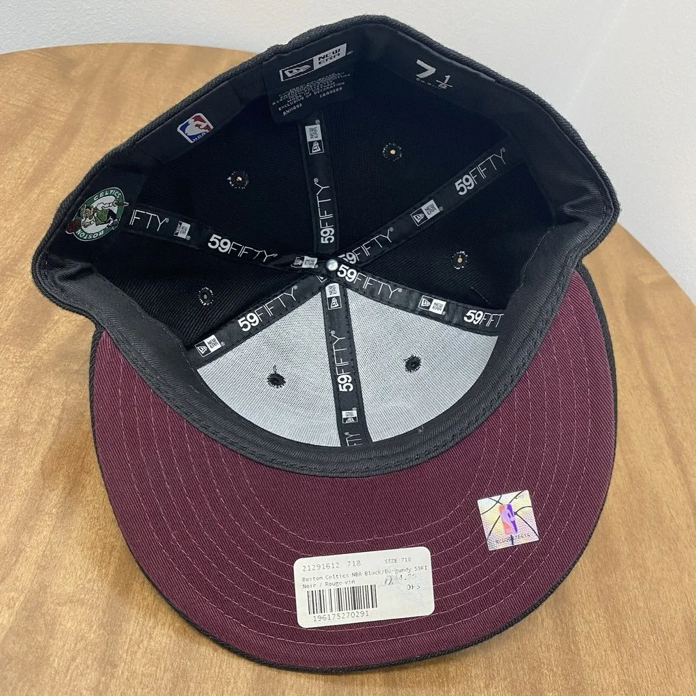 New‎ Era Boston Celtics Retro Logo NBA Black/Burgundy UV 59Fifty Fitted 7 1/8
